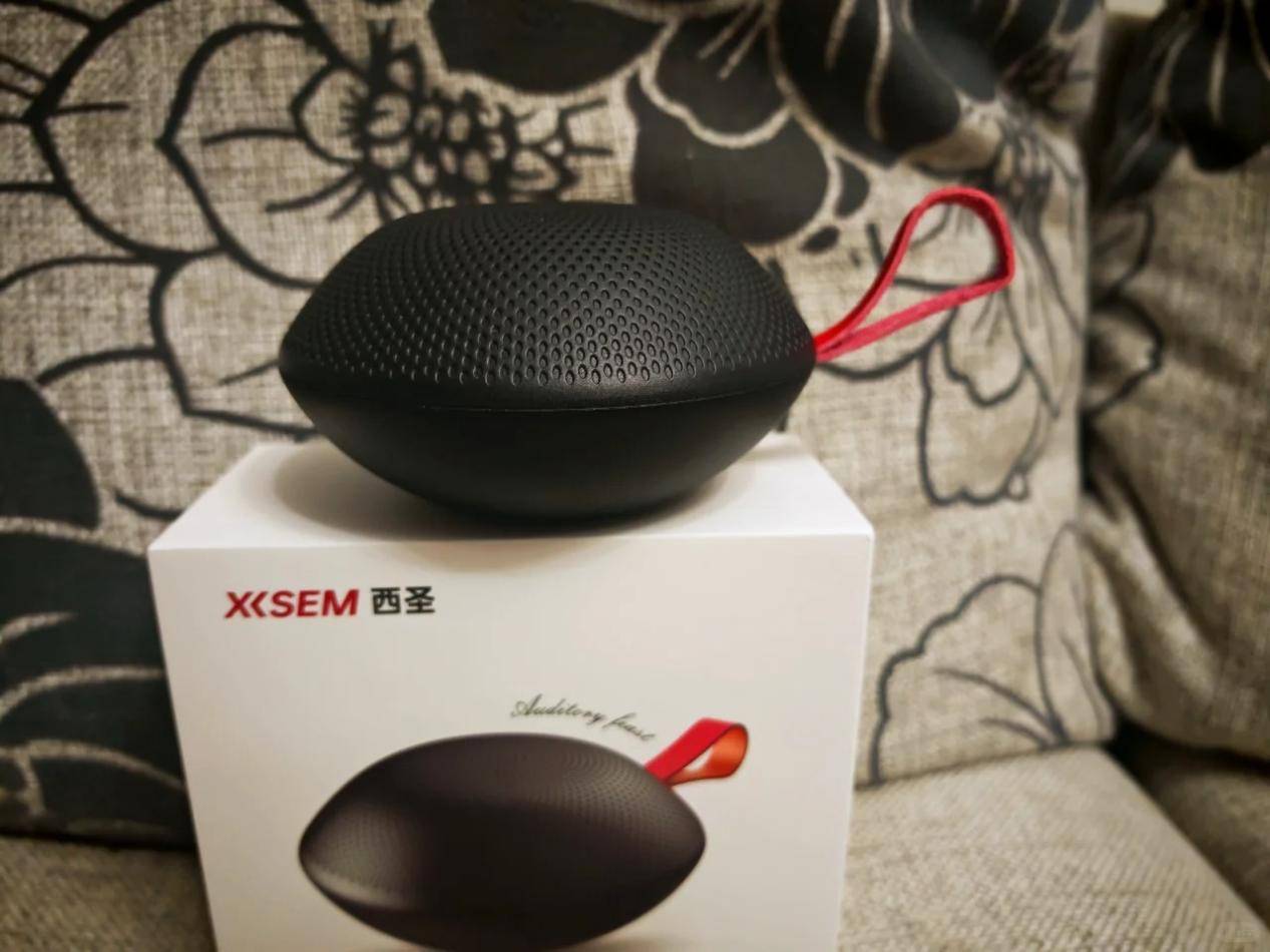 、漫步者、索尼三款蓝牙音箱测评较量！爱游戏ayx索尼蓝牙音箱怎么样？西圣(图3)